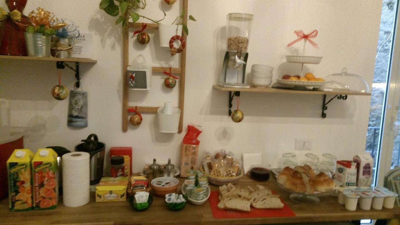 Alchimia Napoletana Alojamento de Acomodação e Pequeno-almoço Nápoles